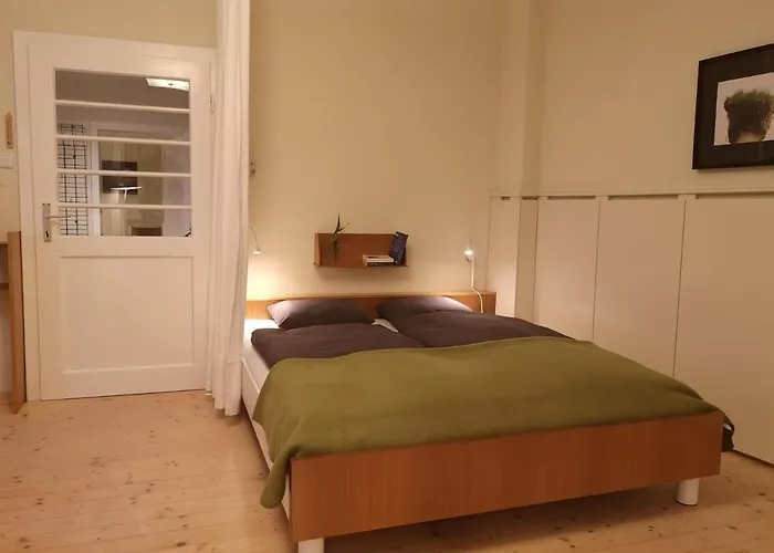 Das Kleine Haus - Vintage-Apartment Im Innenhof